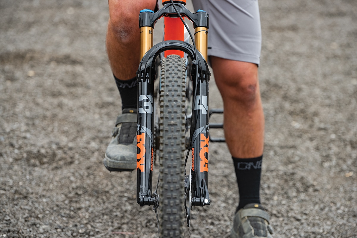 PRODUCT REVIEW: THE ALL-NEW FOX 34 FORK - Mountain Bike Action